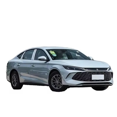 Gewicht 1000 kg-2000 kg Byd Qin L Dm-I 2024 Mittelklasse-Auto Hybrid mit 60 EV Reichweite