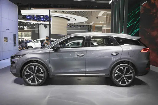 Lebensdauer ≤1 Jahr Byd Tang EV 2023 Flaggschiff Grau/Blau/Weiß Elektroauto 7 Sitzplätze