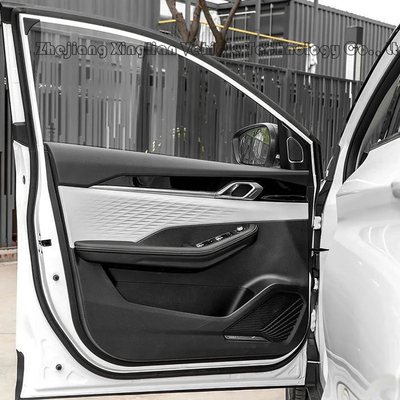 Geely Binyue Kleiner SUV 4 Radantrieb Turbo Benzin Elektrisch Leder Weiß LED mit Teilen