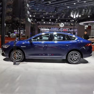 2024 Byd Qin Plus Dm-I Honor 55 km Leading Motor Plug-in Hybrid mit E-CVT Getriebe