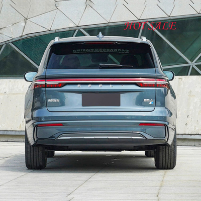 Automatische Geely Xingyue L 2.0t Hi-P 4WD Flaggschiff Edition Kraft und Stil kombiniert