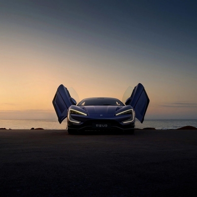 Populäres Modell Byd U9 Supercar mit Head-up Display Chinesisches Elektrofahrzeug