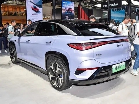 Byd Sea Lion 07 71,8 Kwh Batteriekapazität Elektroauto mit 4830x1925x1620 mm Größe