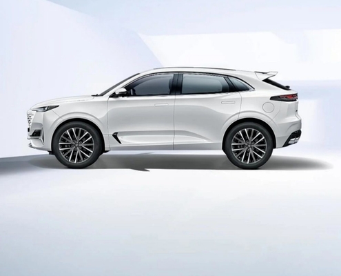 Wechseln Sie ein UNI-V 2.0 T 4 Wd Auto Gas Fahrzeug Gas Auto EV Auto bei Reifen Spezifikation 330kw