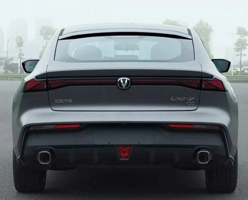 138 188 PS Maximalleistung Automatisches Getriebe Mini-SUV für Chang'an Uni-K Benzinfahrzeug