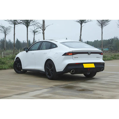 Chang prime Uni-V 2.0t Awd Vollkomplett Verpackung Benzinversion Verwendet Changan Univ 5 Sitzplätze 2WD 4WD Autos Benzin