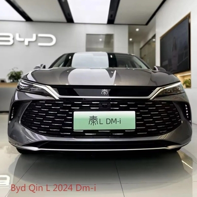 Klimagerät BYD-Qin L 2024 DM-I 80 km Führendes Modell mit Front 4 Rear 2 Radar System