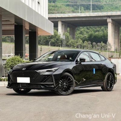 Changan Uni-V Idd 1.5t 2023 Schnellelektrisch Hybrid Gebrauchtwagen mit Offroad-Fähigkeiten