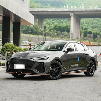 2023 Changan Uni-V Intelligentes Elektro Idd Plug-in Hybrid 1,5 t 113 km Kompaktfahrzeug