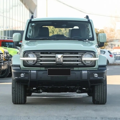 Chinesischer Benzin-SUV 2023 Changcheng Tank 300 2.0t 02 mit mechanischem Bremssystem