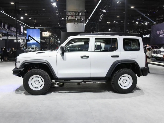 Tank 300 SUV 2023 Modell 2.0t Cuirass 02 Autos 8-Gang Benzinfahrzeug für Ihre Anforderungen