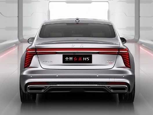 2024 1,5 t Hev Qichang 4-Türer 5-Sitzer Limousine Elektroauto hohe Konfiguration für Erwachsene