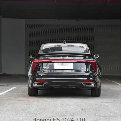 Gebrauchtes 2024 Hongqi H5 2.0t 4-Tür-5-Sitzer Limousine mit 8at Gang Benzinfahrzeug