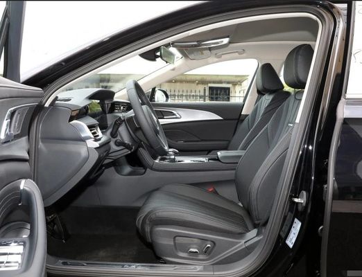 Chinesische Hongqi H5 Benzinlimousine mit 5 Sitzplätzen mit automatischem Getriebe und Kundendienst