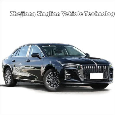 Kunden bevorzugte Hongqi H5 2.0t Modell mit Turbomotor Automatikgetriebe Linkslenkung