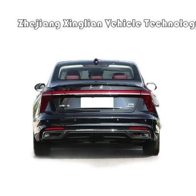 Kunden bevorzugte Hongqi H5 2.0t Modell mit Turbomotor Automatikgetriebe Linkslenkung