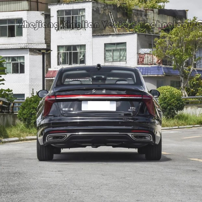 Weißer Hongqi H5 chinesischer Luxus-SUV 1,5 t DCT Hochgeschwindigkeitsmodell mit individueller Anfrage