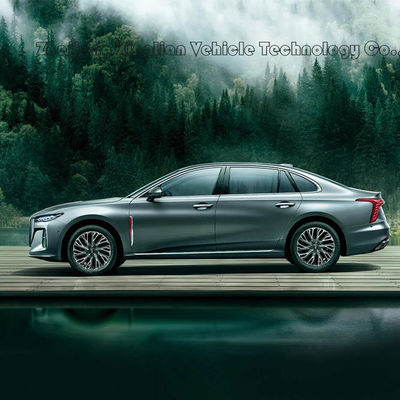 Glatte Fahrt Hongqi H5 Benzin Benzin Limousine 1,5t 2,0t 8at Gang 7,8s Beschleunigung