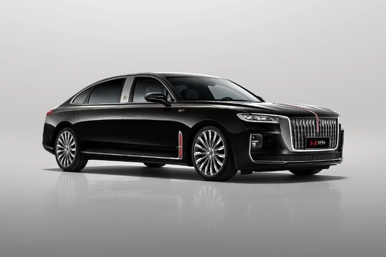 2023 Hongqi H9 Chinesisches Kraftstofffahrzeug 2,0 t/3,0 t Sport Luxus 5-Sitzer weißer Automobil