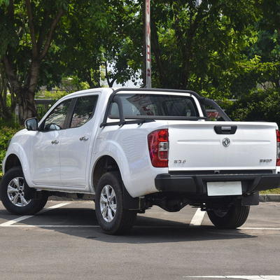 Geländefahrzeug 6 Diesel Doppelkabine Linkslenksantrieb 2WD Diesel Pickup mit gelbem Außenraum