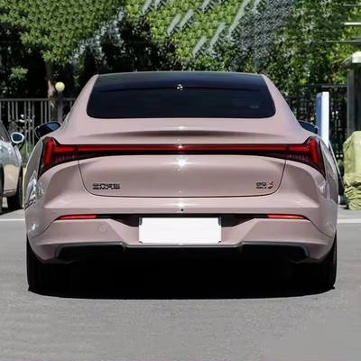 Energiefahrzeug Neta Nezha Aya's neueste 2023 beliebte kleine SUV mit langer Reichweite 318 km