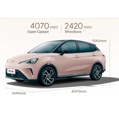 Neta Aya 2023 vollständig geschlossenes Erwachsenen-Elektroauto Fwd Ladezeit 0,5h Maximalgeschwindigkeit 101km/h