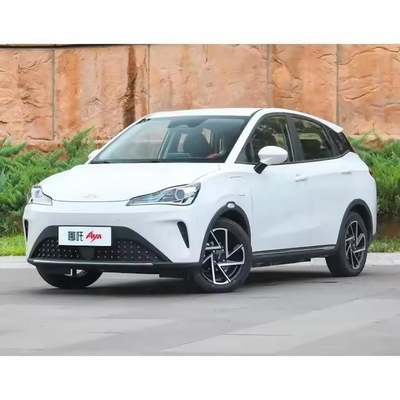 Neta Aya 2023 vollständig geschlossenes Erwachsenen-Elektroauto Fwd Ladezeit 0,5h Maximalgeschwindigkeit 101km/h