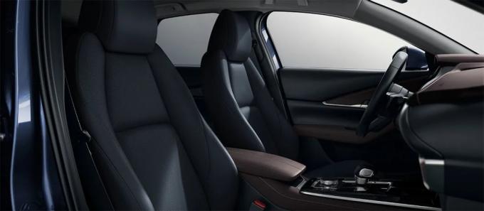 Deposit+Hot Sale Chang′an Mazda 3 Euro VI Emission Standard Fwd Drive Multi-Function Steering Wheel Leather Seats Ride-on Cars